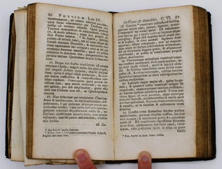 Physica, Sive de Rebus Corporeis Libri III. Priores. Operum Philosophicorum Tomus III