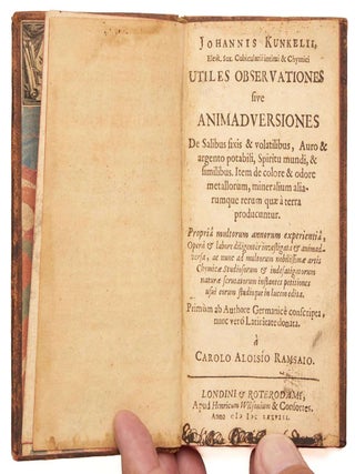 Item #EBS100341 Utiles Observationes sive Animadversiones De Salibus fixis & volatilibus. von...