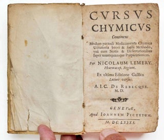 Item #EBS100347 Cursus Chymicus continens Modum parandi Medicamenta Chymica Usitatoria brevi...